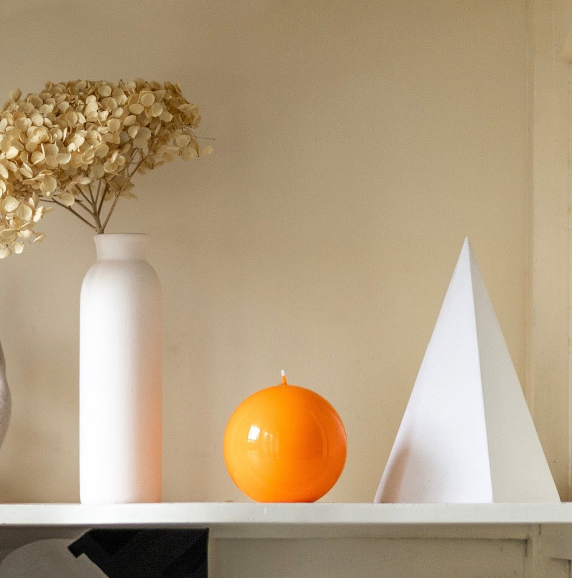 Meloria Ball Candle